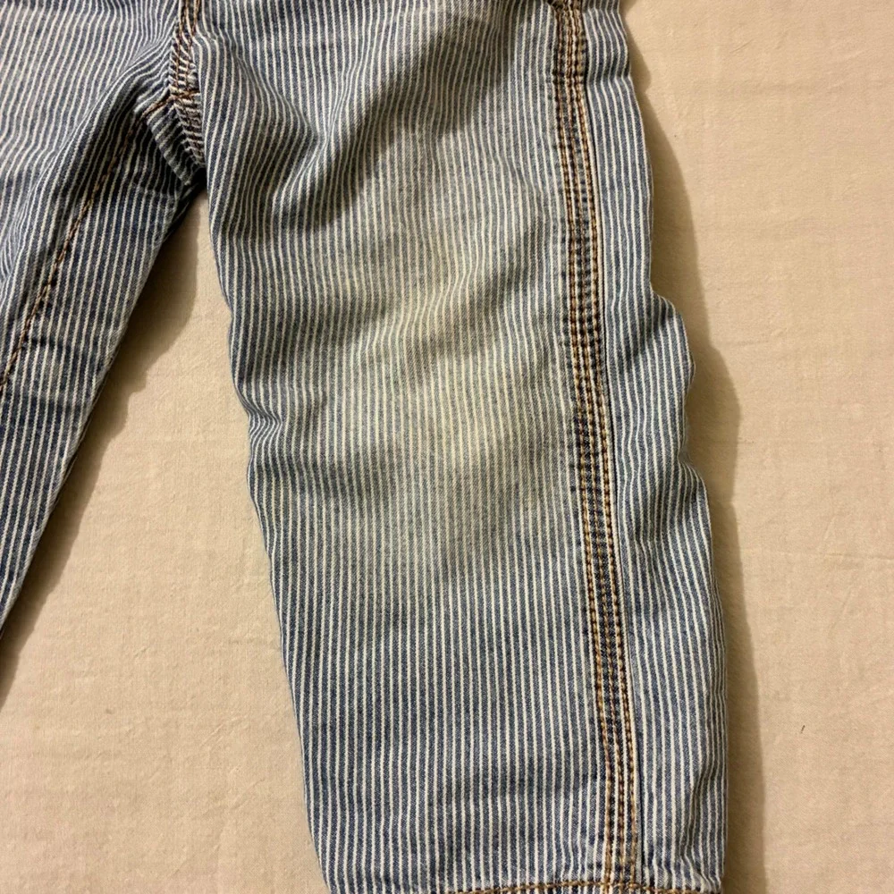 OshKosh Bgosh Kids 12M Blue Hickory Stripe Denim Overalls Snap Leg‎ Workwear